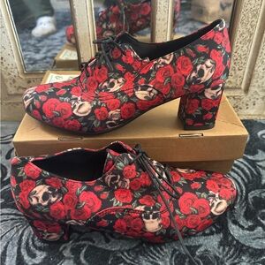 Skull shoes